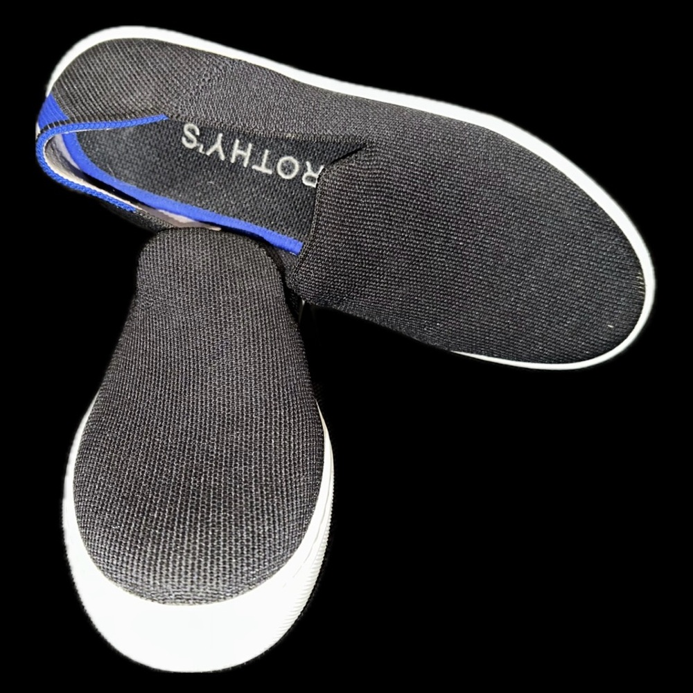 Rothy’s black slip-on shoes in women’s size 7
